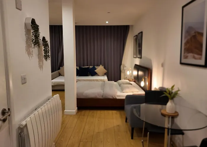 Sleep6 In Leicester Square, Soho Vr7