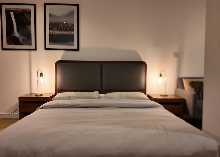 Sleep6 In Leicester Square, Soho Vr7